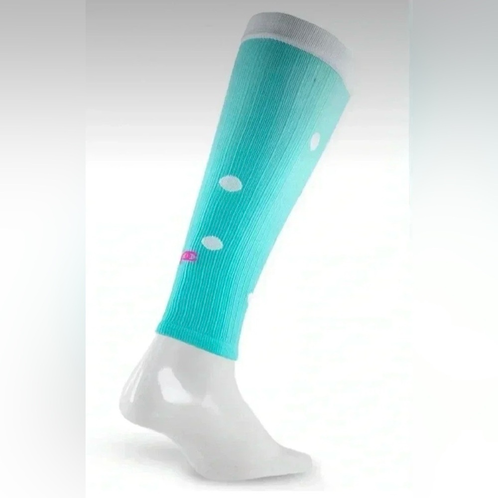 * NWOT* Pro Compression | Mint Dots Calf Sleeves